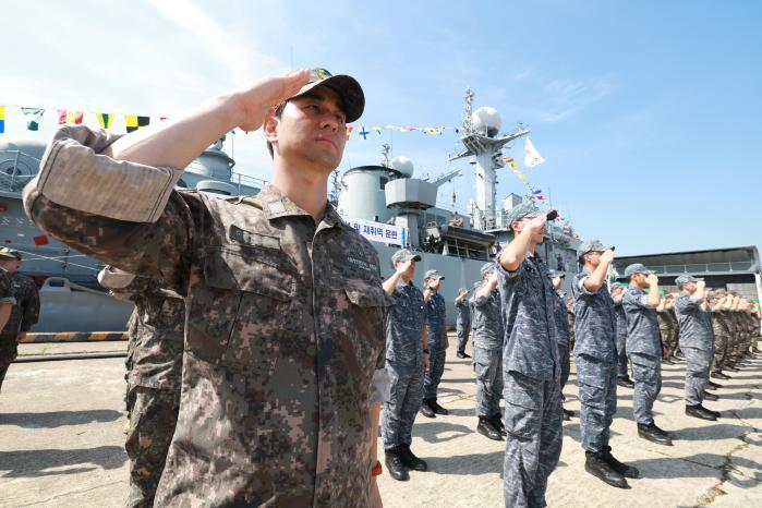 b71b94f2d31b7c5d43aec5514e36a5f0_1775482944_5373.png b71b94f2d31b7c5d43aec5514e36a5f0_1775482944_5373.png